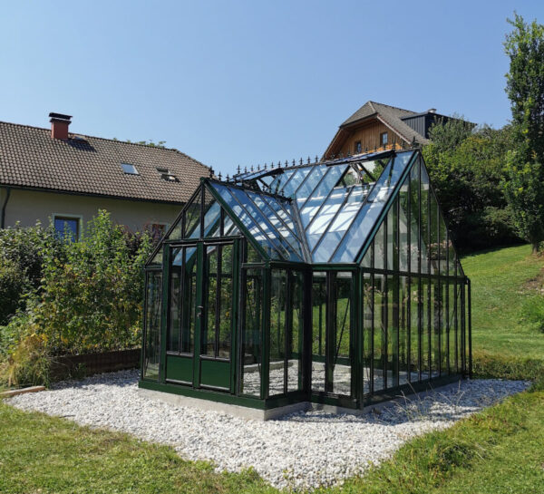 Viktorianisches T-Gewächshaus